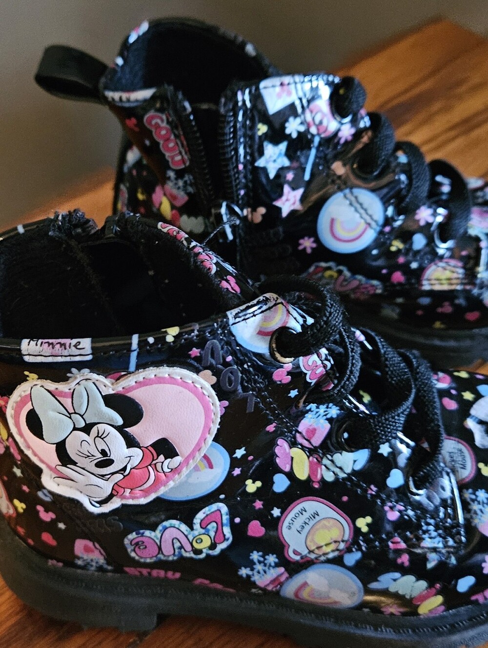 CHILDS/Girls Harper Cannon X Disney Mickey/Minnie Boots. Size 7 .
